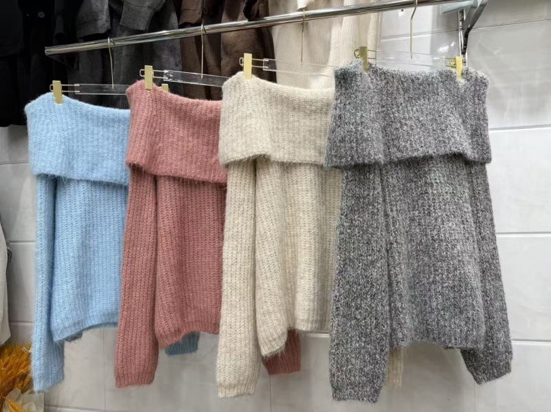 Džemper s jednim ramenom, debela akrilna pletenina, slobodan kroj, dugi rukavi, pulover stil, jesen 2025