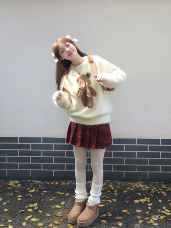 Női Vastag Poliészter Pulóver Környakú, Hosszú Ujjú, Karcsú Vágás, Anime Mackó Mintával