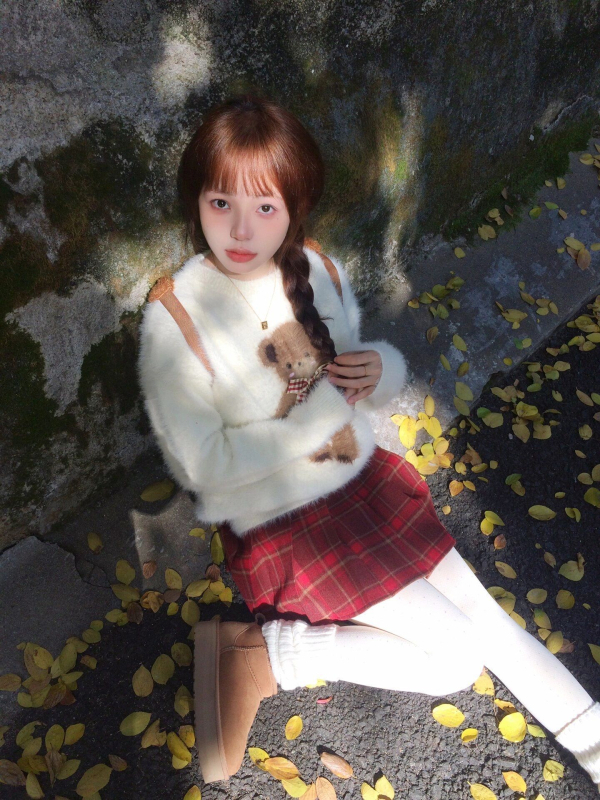 Női Vastag Poliészter Pulóver Környakú, Hosszú Ujjú, Karcsú Vágás, Anime Mackó Mintával