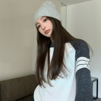 Pulóver, amerikai retro stílus, karcsúsított szabás, hosszú ujjú, kerek nyakú