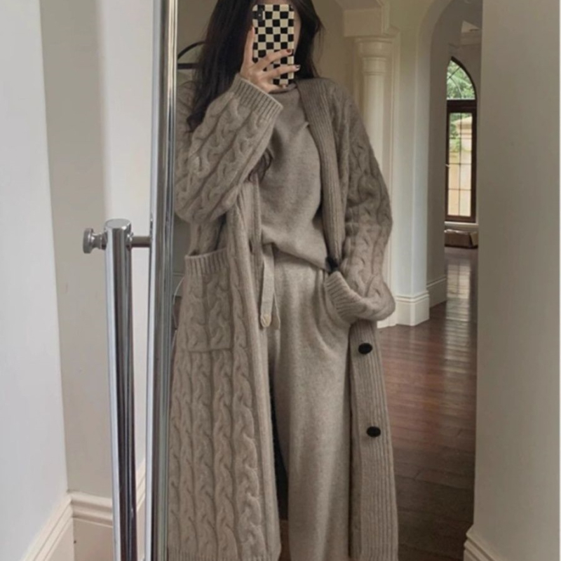 Jégselyem kardigán, V-nyakú, ujj nélküli, 2025 tavasz, koreai stílus