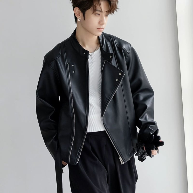 Férfi rövid fazonú juhbőrkabát reverrel és dupla gombolással az elején, 2025 ősz kiadás