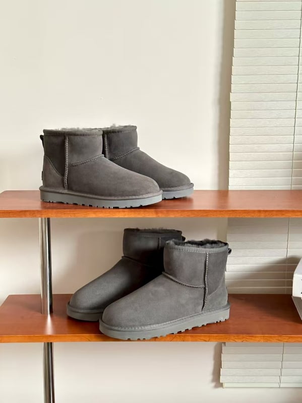 Muške čizme za snijeg, gornji dio od ovčje kože s vunom, EVA đon, okrugli vrh, ravna peta, zimsku upotrebu