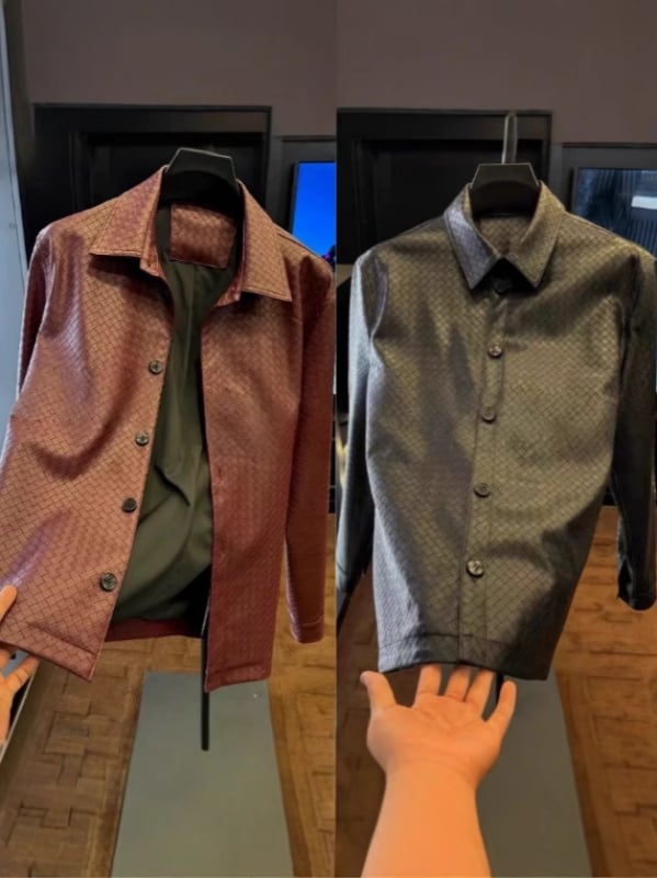 Férfi PU bőrkabát reveres gallérral, szűk szabás, egysoros gombos zárás, poliészter bélés