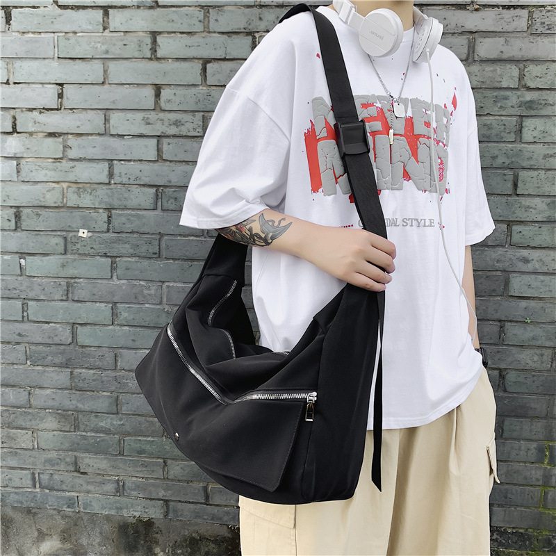 Muška crossbody torba od platna, prozračna, jednobojni uzorak, model 307, podstava od poliestera