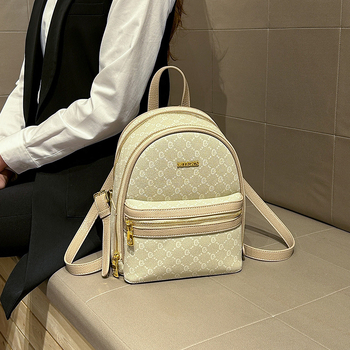 Rucsac pentru femei din piele naturală, protecție antifurt, capacitate mare și buzunare interioare multiple (buzunar cu fermoar, buzunar pentru telefon, buzunar pentru ID); MIEKS, design tridimensional