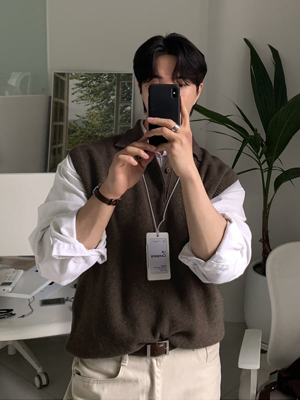 Muški teški pleteni prsluk bez rukava, opušten kroj, rever ovratnik, jednobojni uzorak, pogodan za proljeće i jesen