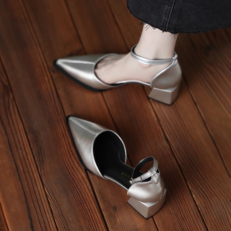 8716-1 Ovčja koža, sandale s T remenom, kopča s jednim remenom, visina pete 6–8 cm, uložak od kože najviše kvalitete