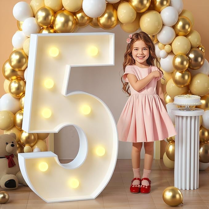 Proizvod za uređenje prostora – 3D svjetleći okvir s KT pločom za 16. rođendan, minimalistički stil, plastika i papir