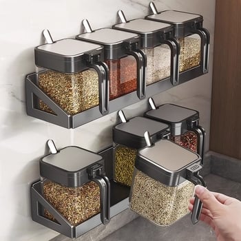 Set de raft pentru condimente cu cadru din oțel și borcane din sticlă, sticle sigilate pentru condimente solide, posibilitate de personalizare