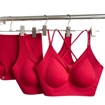 Bešavnog grudnjaka set s košaricama 3/4, oblikovane košarice s tankim gornjim dijelom i debelim donjim dijelom, najlon materijal, fiksne dvostruke naramenice, niski leđa