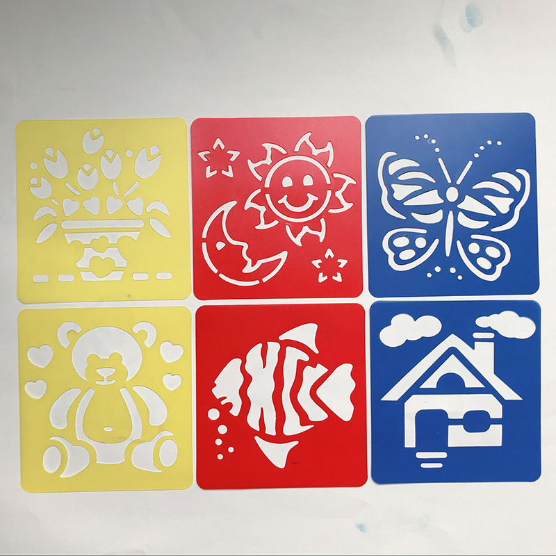 Цветно детско шаблон за рисуване с PP изрязана дъска — Коледен DIY творчески шаблон; Марка: Songshan Painting; Материал: PP; IP права: Няма; Внос: Не