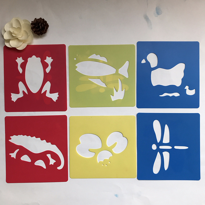 Цветно детско шаблон за рисуване с PP изрязана дъска — Коледен DIY творчески шаблон; Марка: Songshan Painting; Материал: PP; IP права: Няма; Внос: Не