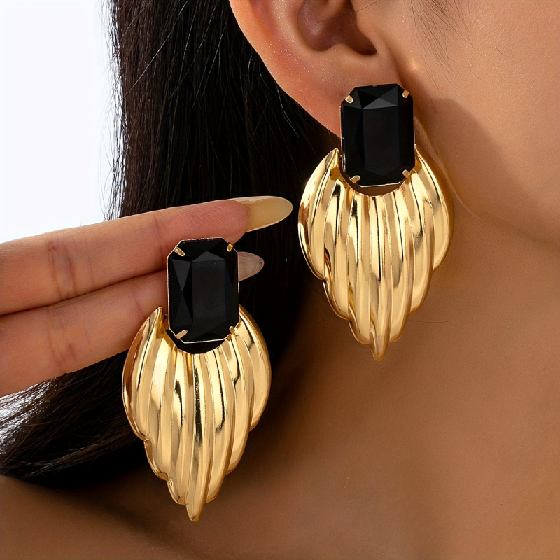 Σκουλαρίκια - Κατασκευασμένα από σίδηρο, γεωμετρικό σχήμα, ηλεκτροπλατινωμένο φινίρισμα, ατσάλινα καρφάκια για τα αυτιά, στυλ παλιού χρήματος