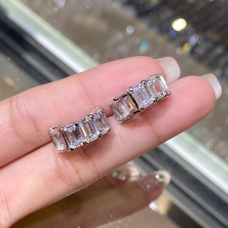 Srebrne naušnice s emerald-cut cirkonom, smaragda oblik, ženski stil, jednostavan dizajn