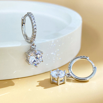 Moissanitne naušnice od srebra S925 s Pt950 premazom, šestokraki nosači, kružni oblik, osam srca i osam strijela