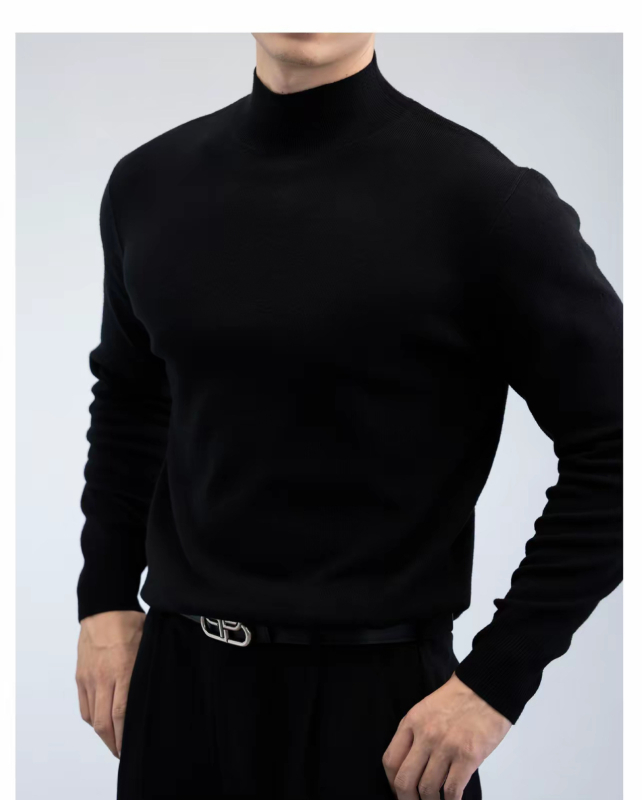 Мъжки пуловер от вълна с полувисока яка, жакардова шарка, дълги ръкави, фина вълна