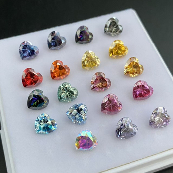 Piatră Zircon în formă de inimă, Inlay, Piatră artificială, Personalizare disponibilă, Certificat GRC + Card Negru