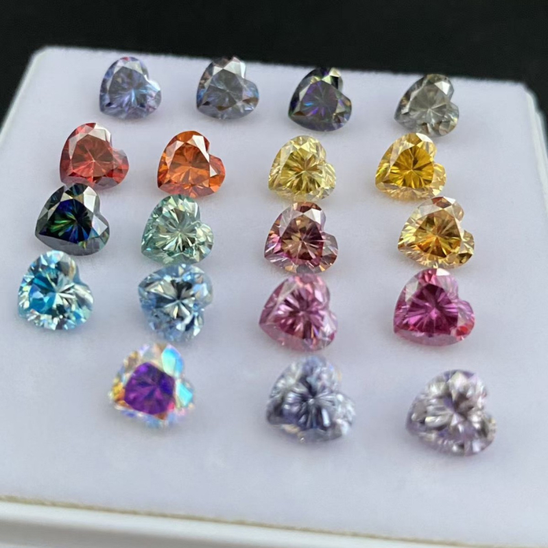 Piatră Zircon în formă de inimă, Inlay, Piatră artificială, Personalizare disponibilă, Certificat GRC + Card Negru