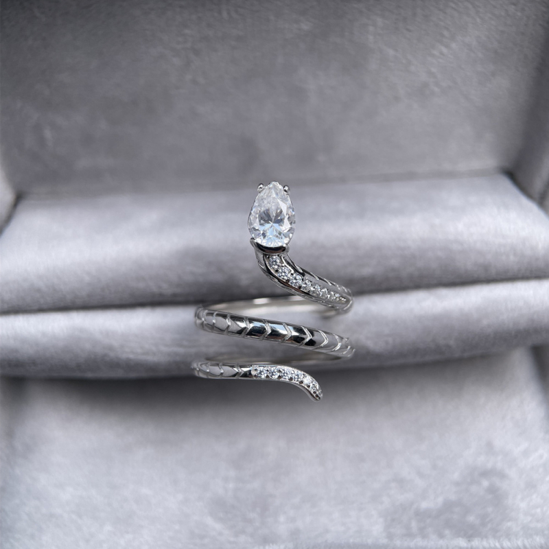 Geometrijski prsten s Moissanitom 0,8 ct, 925 srebro, višeslojni zmijski dizajn, neutralni stil, Yuecheng Jewelry