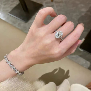 925-ös ezüst moissanit gyűrű, ovális alak, 3 karát, elektroplatinált