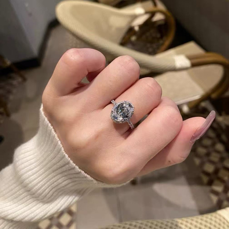 925-ös ezüst moissanit gyűrű, ovális alak, 3 karát, elektroplatinált