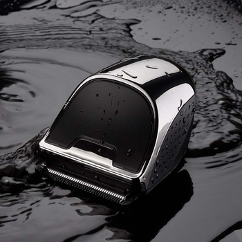 Машинка за подстригване на коса с сменяема миеща се глава от неръждаема стомана, вградена презареждаща се батерия 500-800 mAh, четков мотор