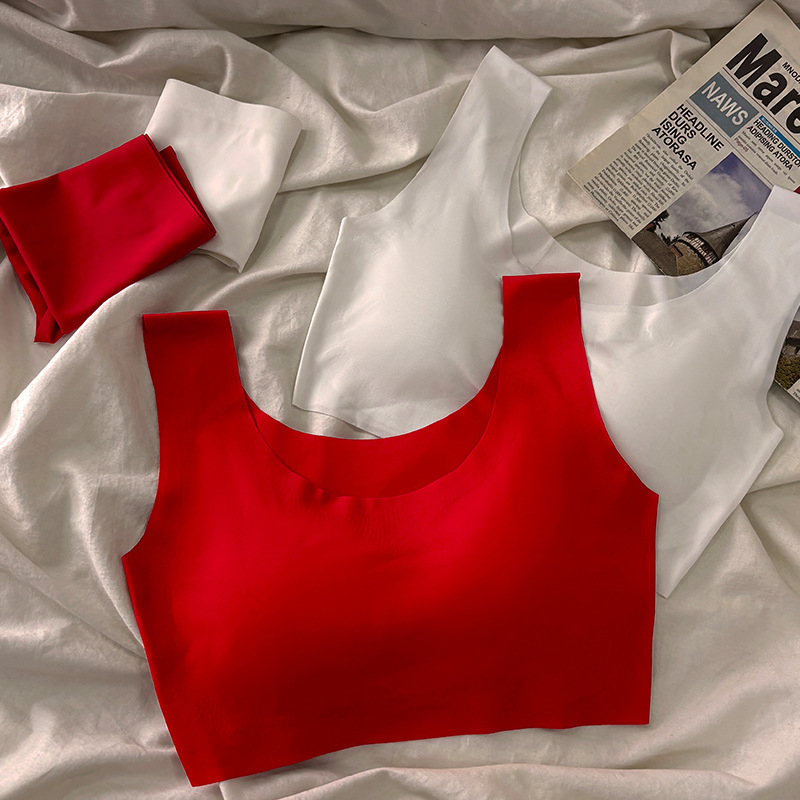 Set grudnjaka – glavni materijal najlon 70–80%, puna šalica, tanko oblikovana šalica, fiksne naramenice, prozračno, push-up, bezšivne