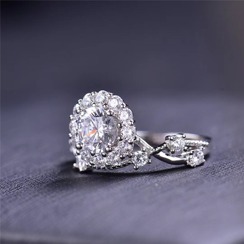 925 ezüst gyűrű moissanittal, 18K aranyozással bevont, női divatgyűrű