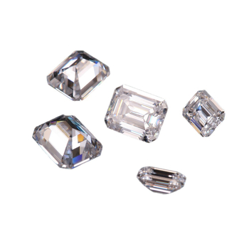 Moissanit nerafinirani kamen, oblik dugačko kvadratni cushion-cut, čistoća VVS, umjetni materijal, prilagodljiva obrada