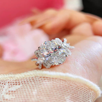 S925 ezüst gyűrű, 5 karátos moissanit, tojás alakú ovális, elektroplatált felület, divatos luxus