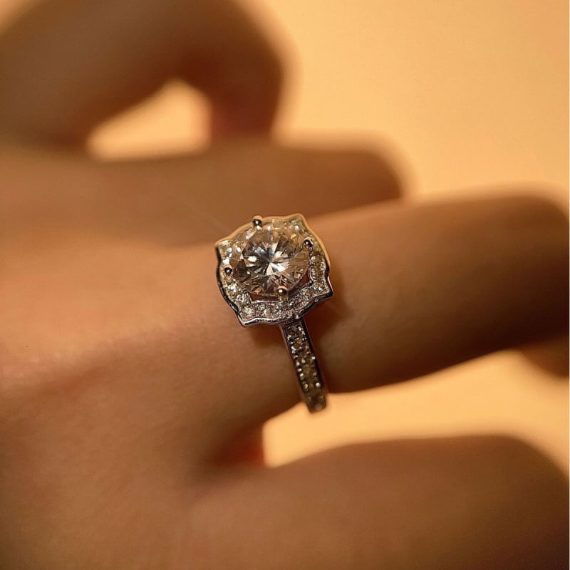 Bakreni prsten za žene s dijamantnim izgledom, Seiko obrada, Ice earl jewelry factory