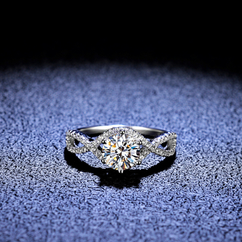 Prsten od 925 srebra s moissanitom, ženski, klasičan dizajn s šest zubi