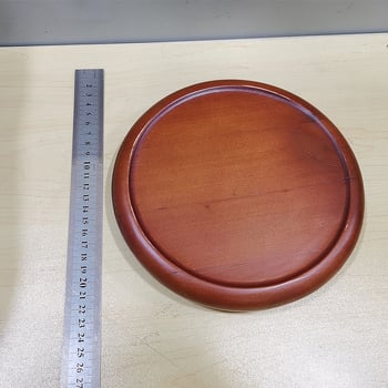 Staklena boca s mikrolandschaftom, drvena podloga i mini pladanj (Materijal: bor; Oblik: mikrolandschaft s mahom; Stil: idiličan; Tehnologija proizvodnje: ekološka tehnologija boce; Pakiranje: kožna kutija)