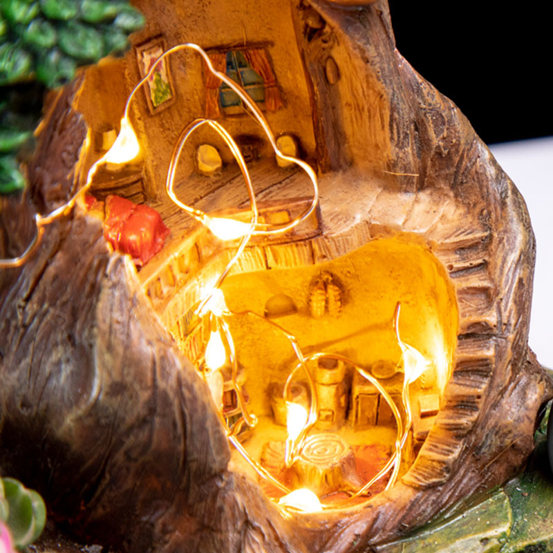 Posuda od smole za sukulente s LED osvjetljenjem – mikropejzaž u pastoralnom stilu s kućicom na drvetu