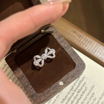 Inel cu formă de fundă din cupru, placat electrochimic, stil lux lejer pentru femei