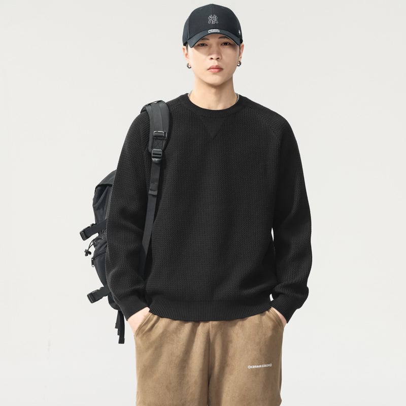 Плетен пуловер, кръгло деколте, свободен силует, антибактериален, материал: 52% акрил, 29.2% полиестер, 18.8% спандекс