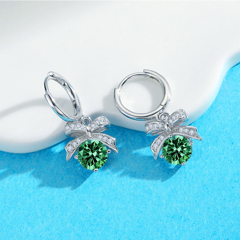 Moissanite naušnice od srebra S925 s Pt950 premazom, ukupno 1+1 karata, okruglog oblika, rez 8 srca 8 strelica, stil mašna