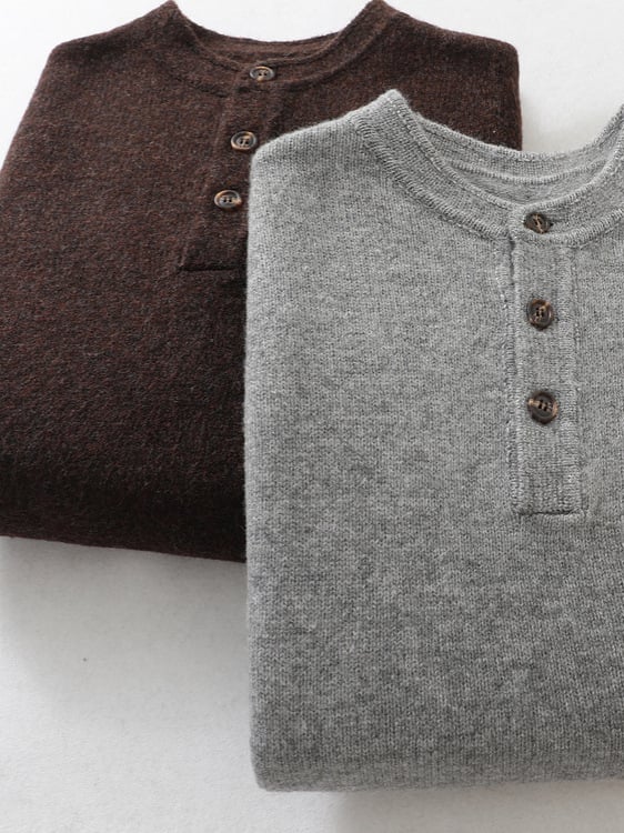 Мъжки плетен пуловер с кръгло деколте и паднали рамене, свободен модел, дебела полиестерна тъкан, рибен кант на подгъва, есенен стил