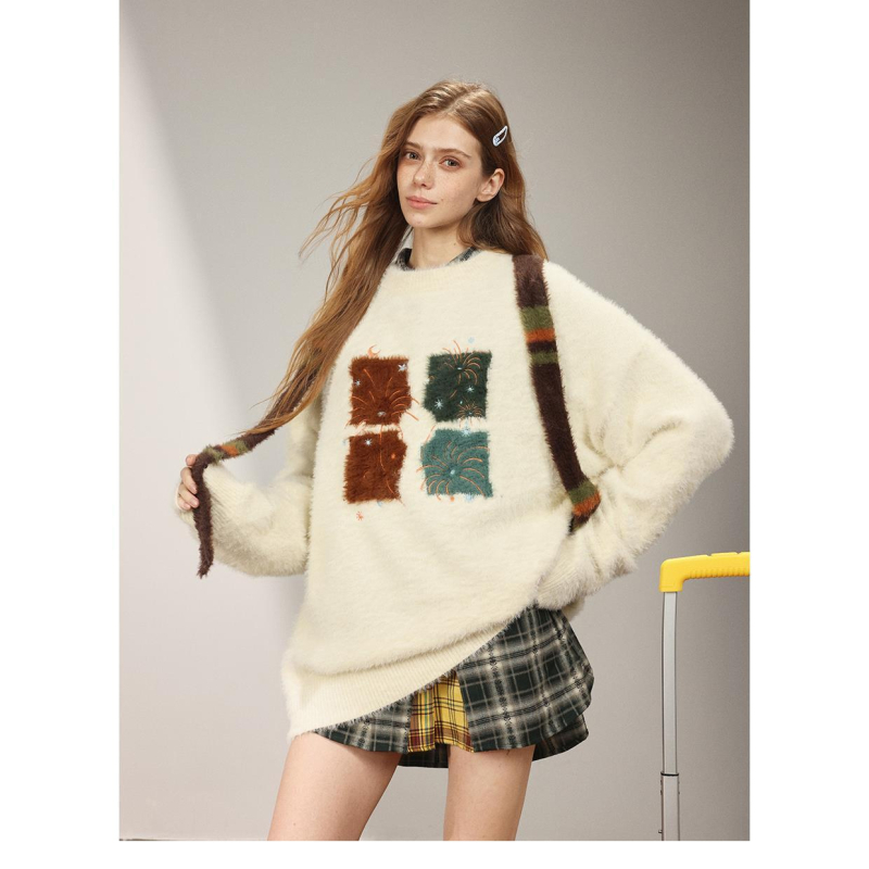 Пуловер с бродерия, chenille плетиво, мъжки slim-fit, с яка на риза