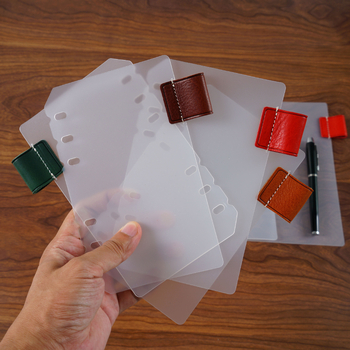 Kožni umetak za olovku s prozirnim PP stranicama, univerzalni šestotvorni registrator, kapacitet 1 list, prilagodljiv logotip