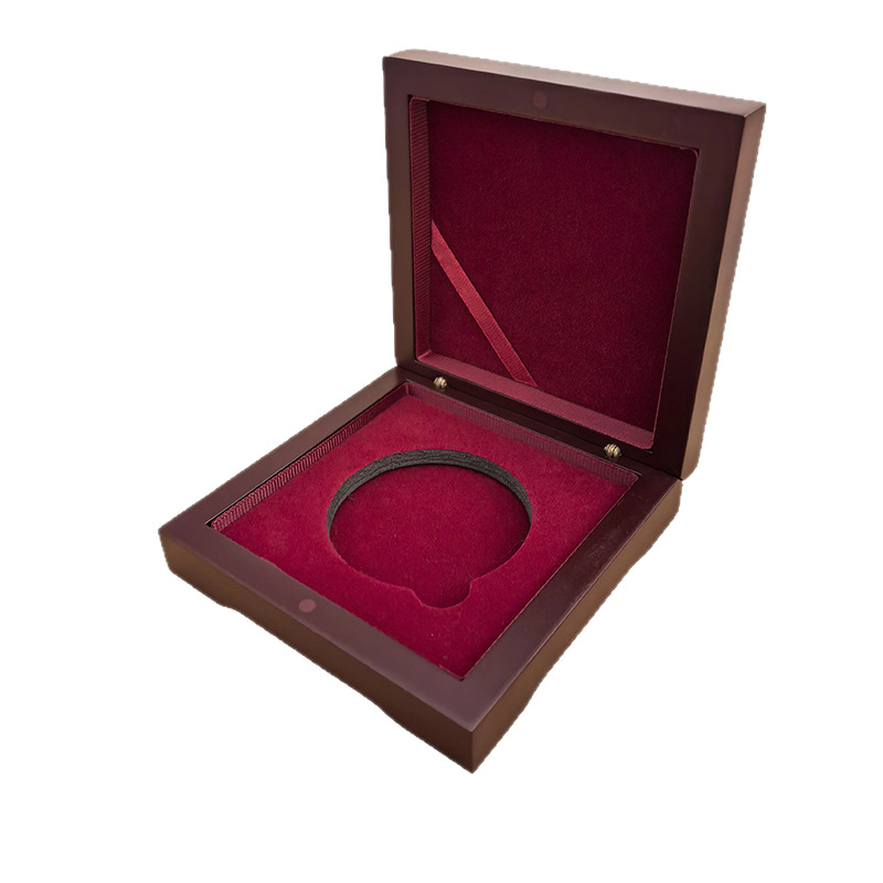 Drvena kutija za značke i spomenske novčiće, graviranje i prilagođeni logotip
