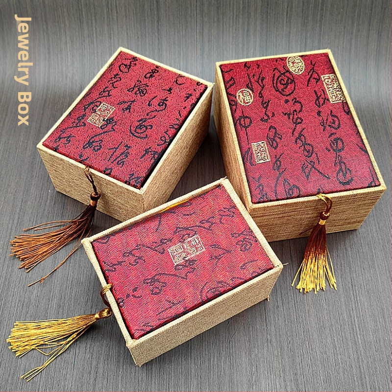 Kutija za nakit za poklon s izrezbarenim šupljim dizajnom i pliš unutrašnjošću; Složeni materijali, kutija za pakiranje – Jin Dexin, Kina