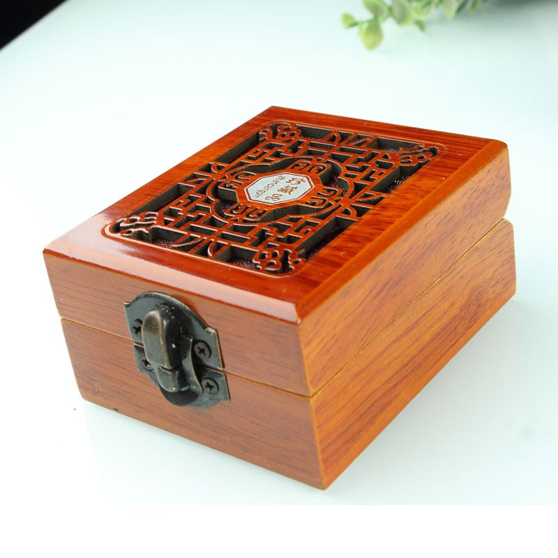 Kutija za nakit za poklon s izrezbarenim šupljim dizajnom i pliš unutrašnjošću; Složeni materijali, kutija za pakiranje – Jin Dexin, Kina