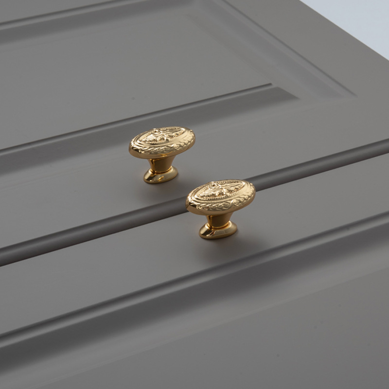 Brava za namještaj Heaven and Earth – francuski stil, cinkov legura, elektroplatirano, za kupaonske ormariće, garderobe i ormariće za cipele