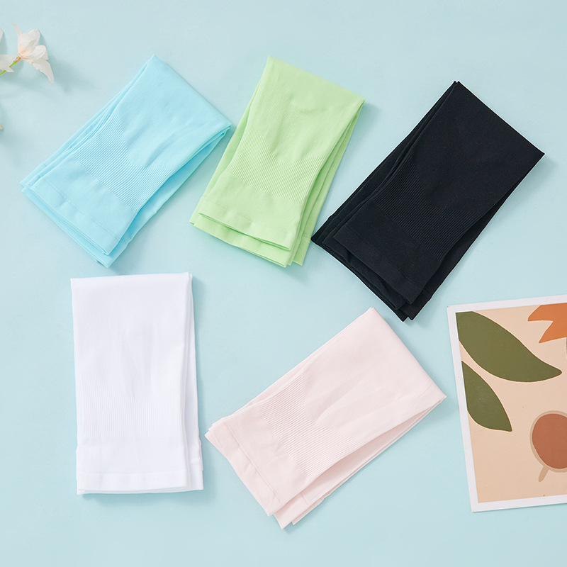 Παιδικές UV προστατευτικές μανσέτες από νάιλον 81-95% – Μάρκα: New Carpenter – Στυλ: Lovely – 2022