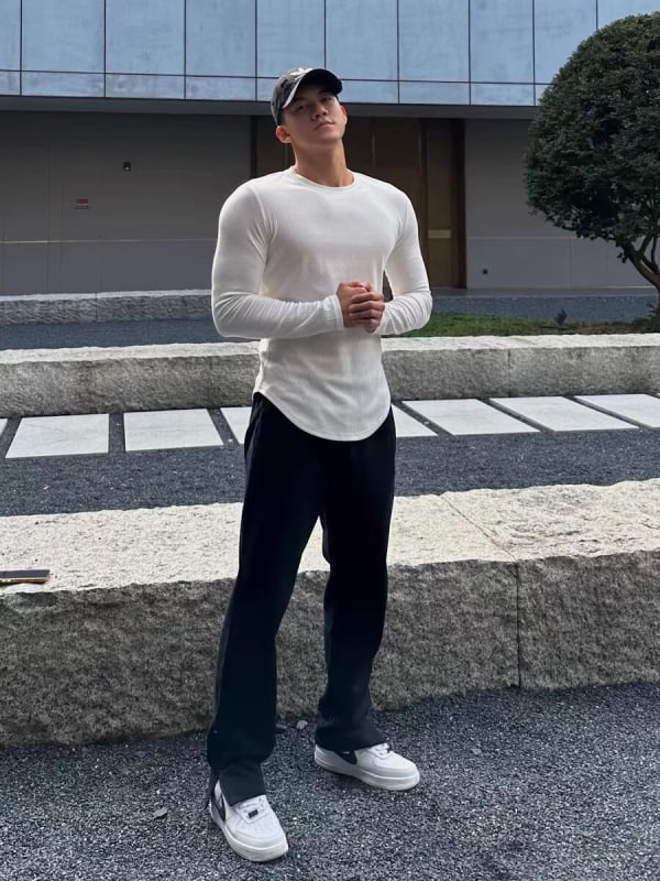 Мъжка тениска с дълги ръкави, Slim Fit, полиестер, влагоотводяща материя, кръгло деколте