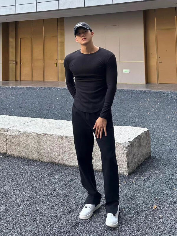 Мъжка тениска с дълги ръкави, Slim Fit, полиестер, влагоотводяща материя, кръгло деколте