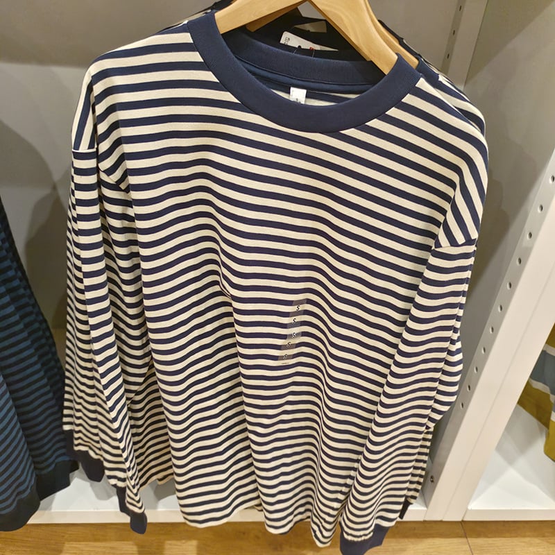 Тениска с памучно-смесена материя, райета, кръгла яка, дълги ръкави, свободен силует