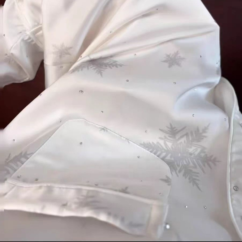 Pidžama set s Ice Silk tkaninom, kardigan stil, premium doživljaj, Turn-down ovratnik, dugi rukavi, duge hlače